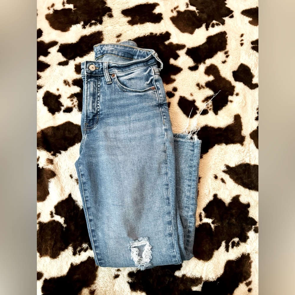 mom jeans
